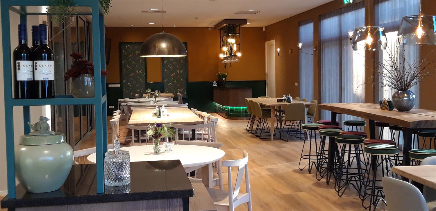 Koffietafel en condoleanceruimte crematorium `t laar
