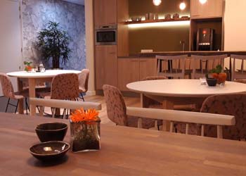 Koffietafel en condoleanceruimte crematorium `t laar