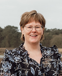 Yvonne Martens-Manche